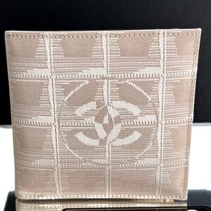 CHANEL New Travel Line Beige Nylon Leather CC Coco Chanel Beige Wallet NIB